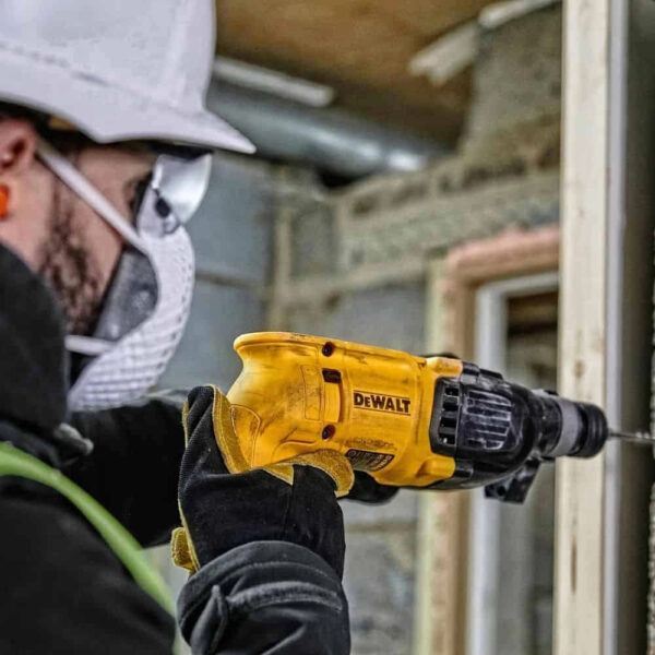Dewalt D25033C-B5 22mm Rotary Hammer Drill 220V - Image 7